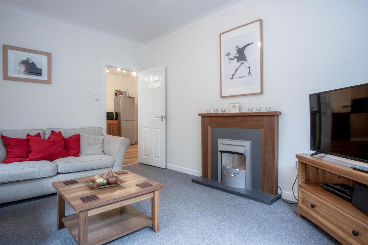 Glenvale - 2 Bedroom Apartment - Сондърсфут Екстериор снимка